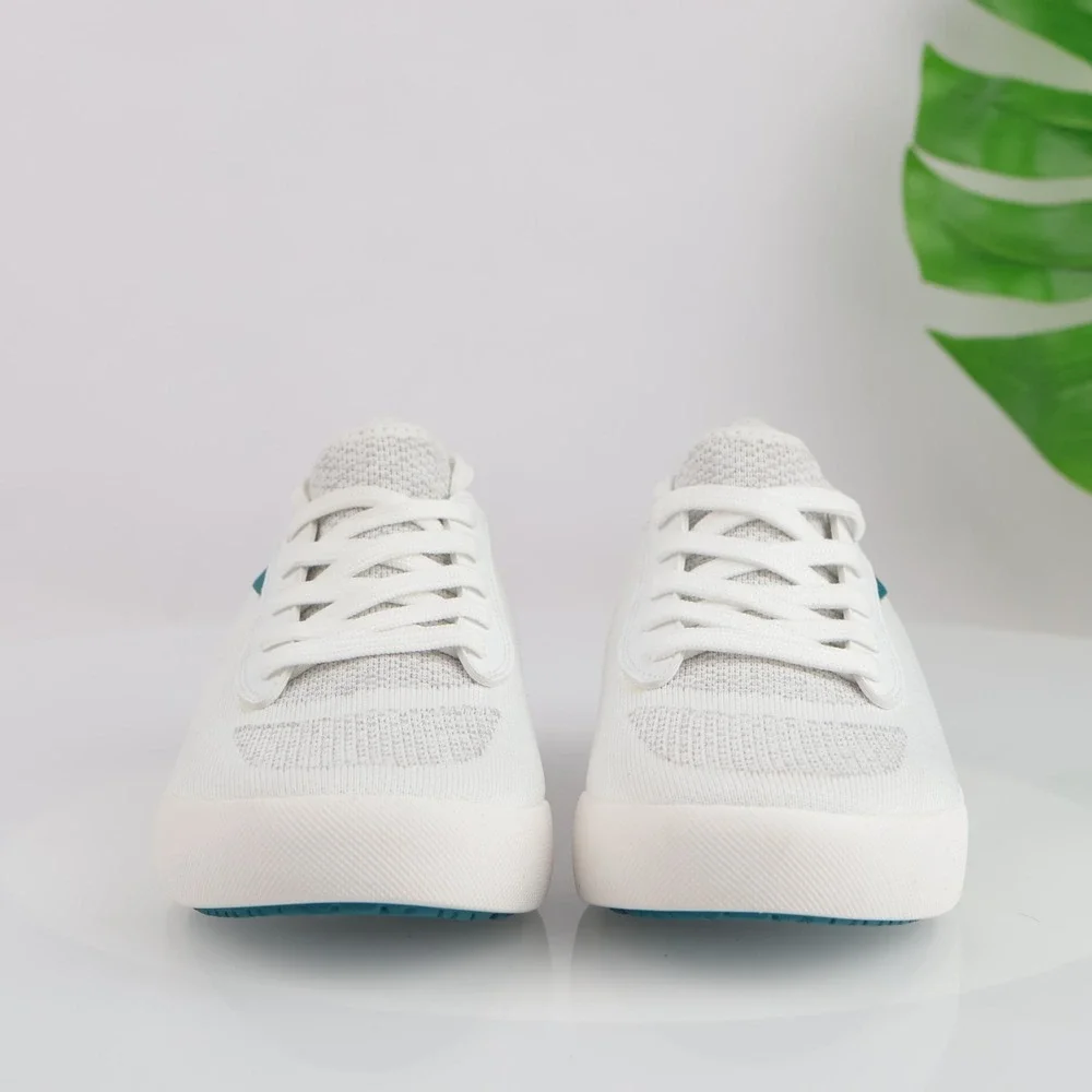 Vessi Womens Weekend Sneaker Size 9 Waterproof White Marble Lace Up Comfort Shoe